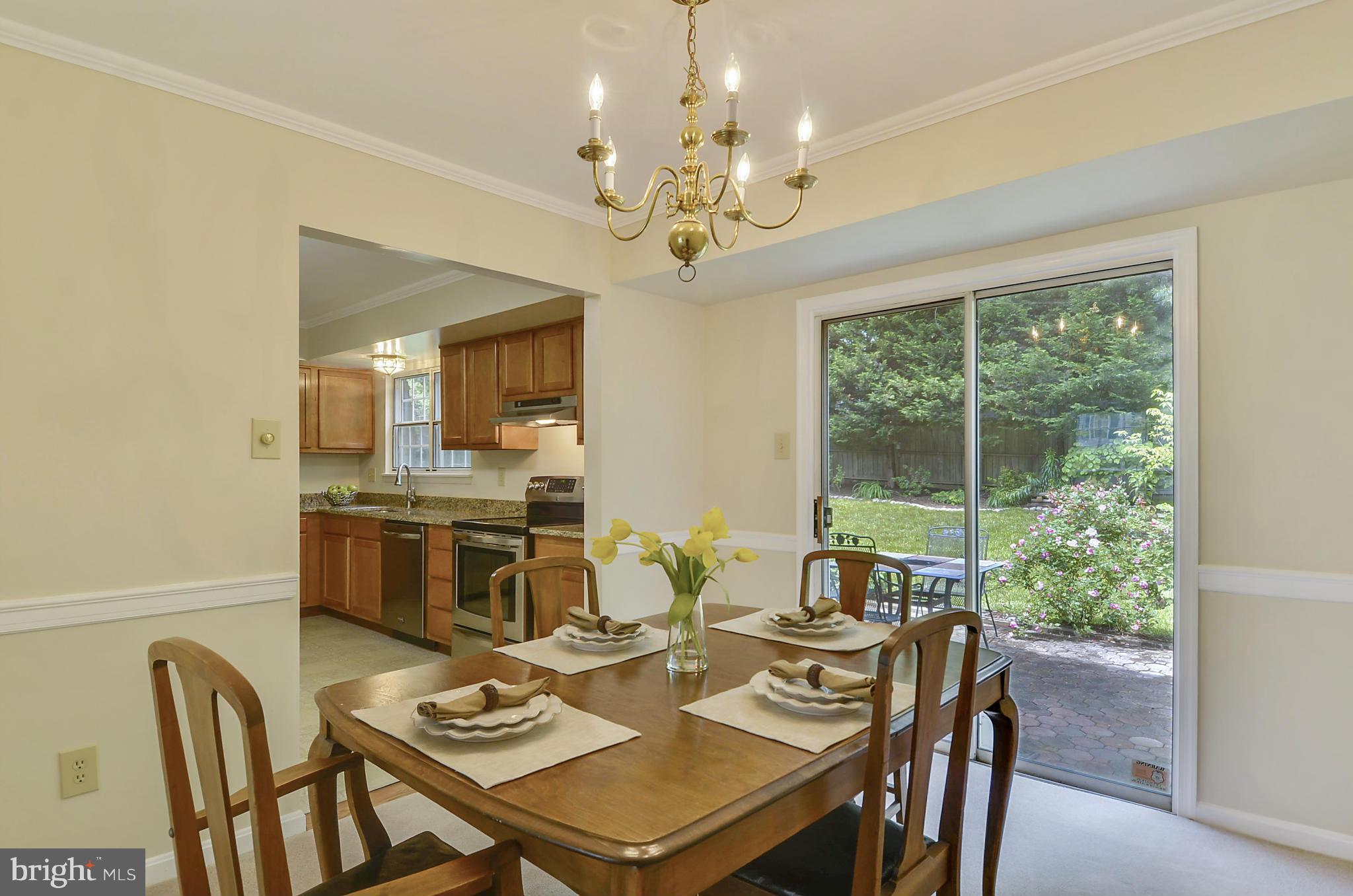 803 Pointer Ridge Drive Gaithersburg, MD 20878 - Photo 6 of 26 Dining Room