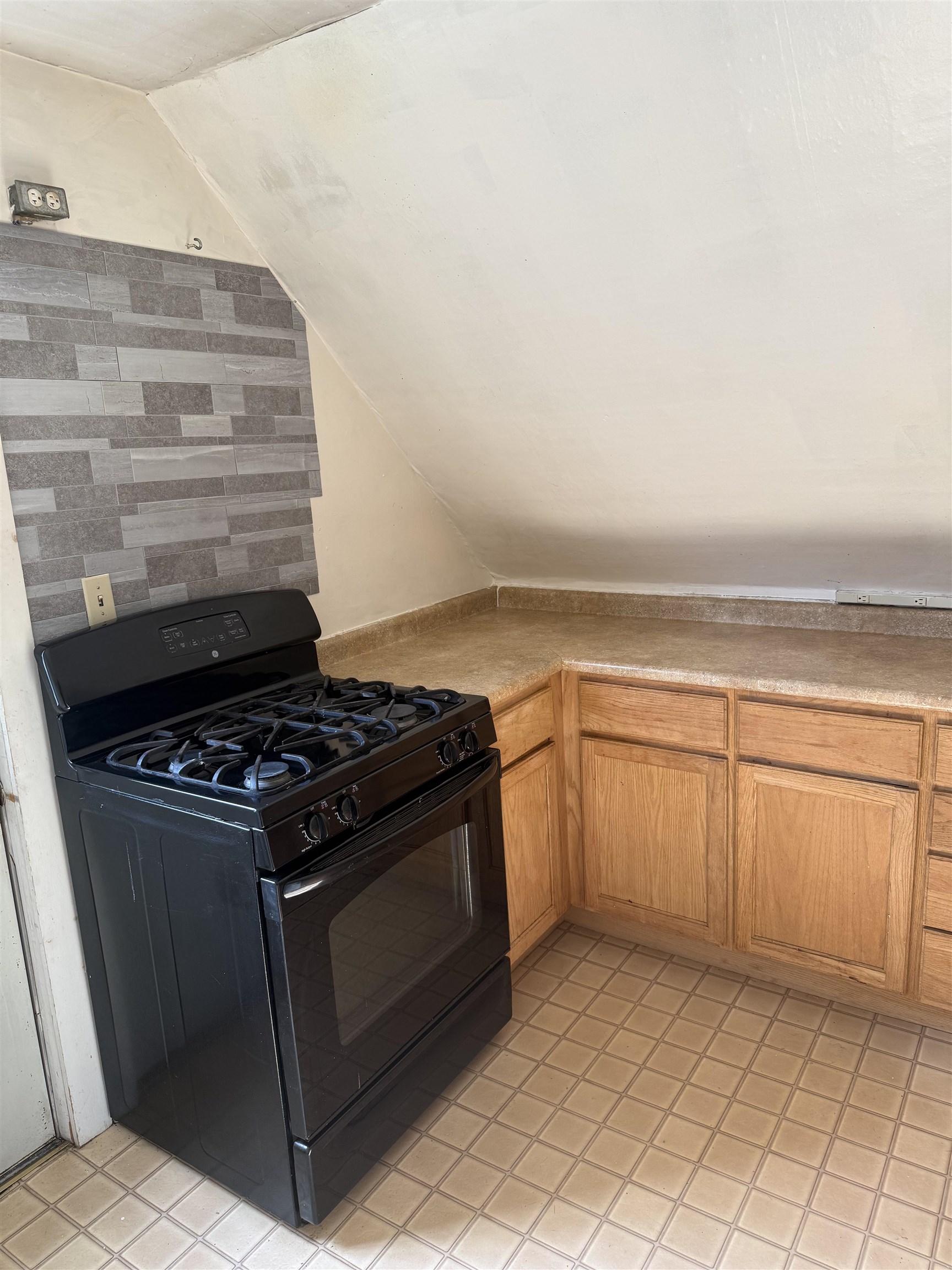 140 Hanover Street Lebanon, NH 03766 - Photo 32 of 37