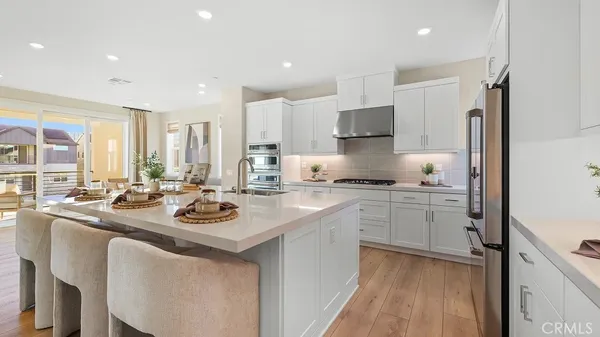 $669,990 | 26663 Foliage Lane, Newhall, CA 91381