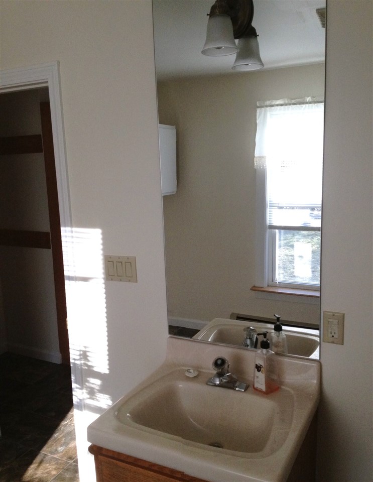 69 Mooresville Road, Unit 92810 Manchester, NH 03103 - Photo 18 of 19 Gallery Image 18