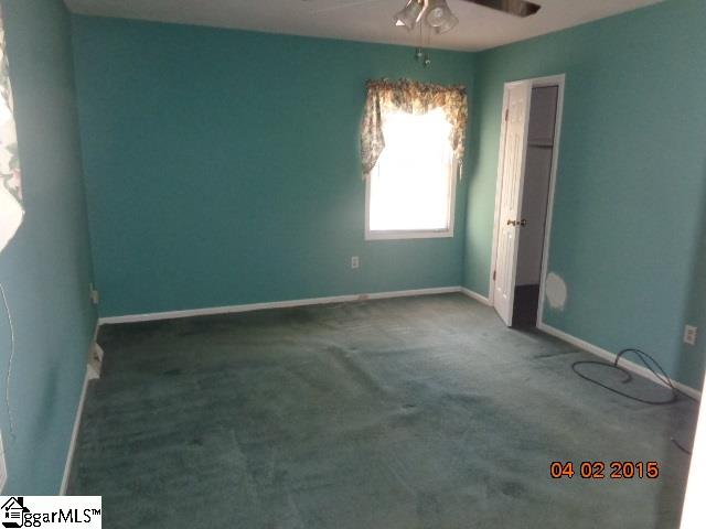200 Plantation Road Seneca, SC 29672 - Photo 12 of 22 Gallery Image 12