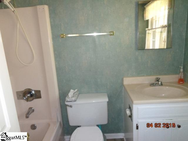 200 Plantation Road Seneca, SC 29672 - Photo 13 of 22 Gallery Image 13