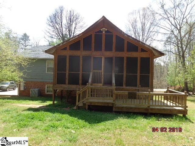 200 Plantation Road Seneca, SC 29672 - Photo 3 of 22 Gallery Image 3