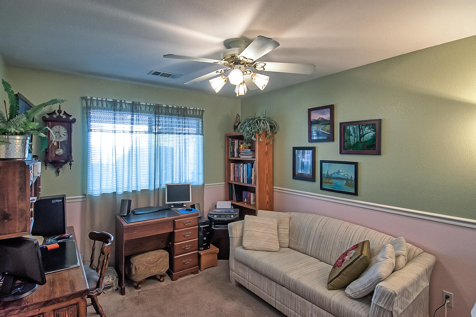 11326 Puffin Way Redding, CA 96003 - Photo 14 of 26 a living room with furniture and a window