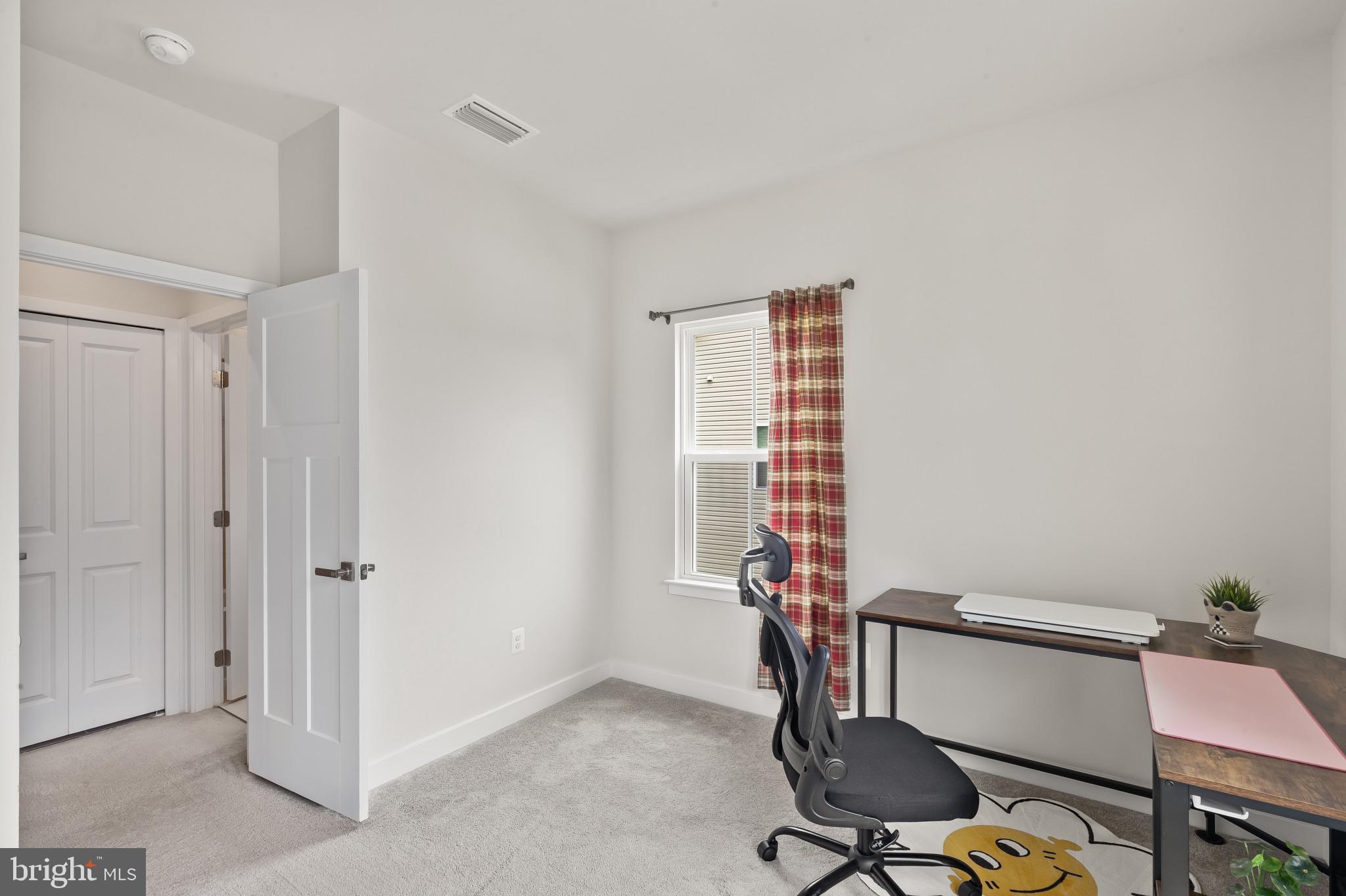 561 Katherine Avenue Baltimore, MD 21221 - Photo 20 of 32