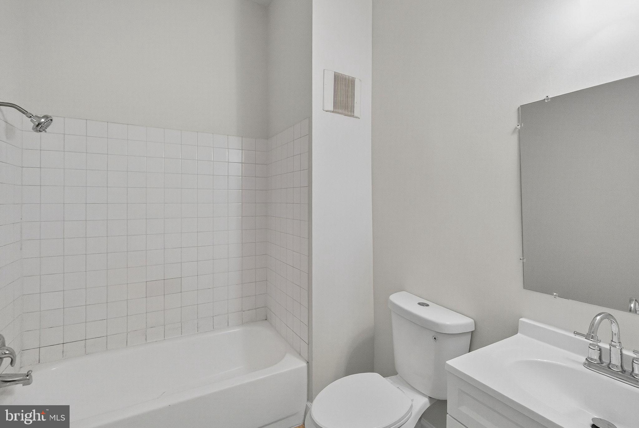 1664 Park Road Northwest Washington, DC 20010 - Photo 12 of 44 Gallery Image 12