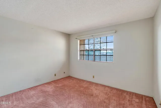 $649,000 | 945 McHugh Court, Ventura, CA 93003