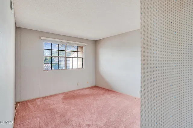 $649,000 | 945 McHugh Court, Ventura, CA 93003