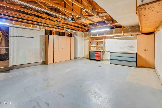 $649,000 | 945 McHugh Court, Ventura, CA 93003