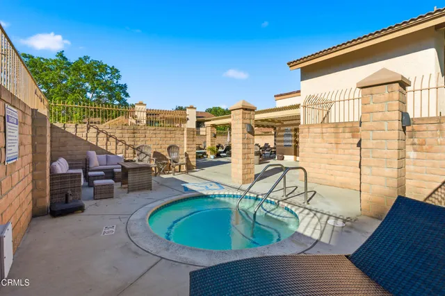 $649,000 | 945 McHugh Court, Ventura, CA 93003