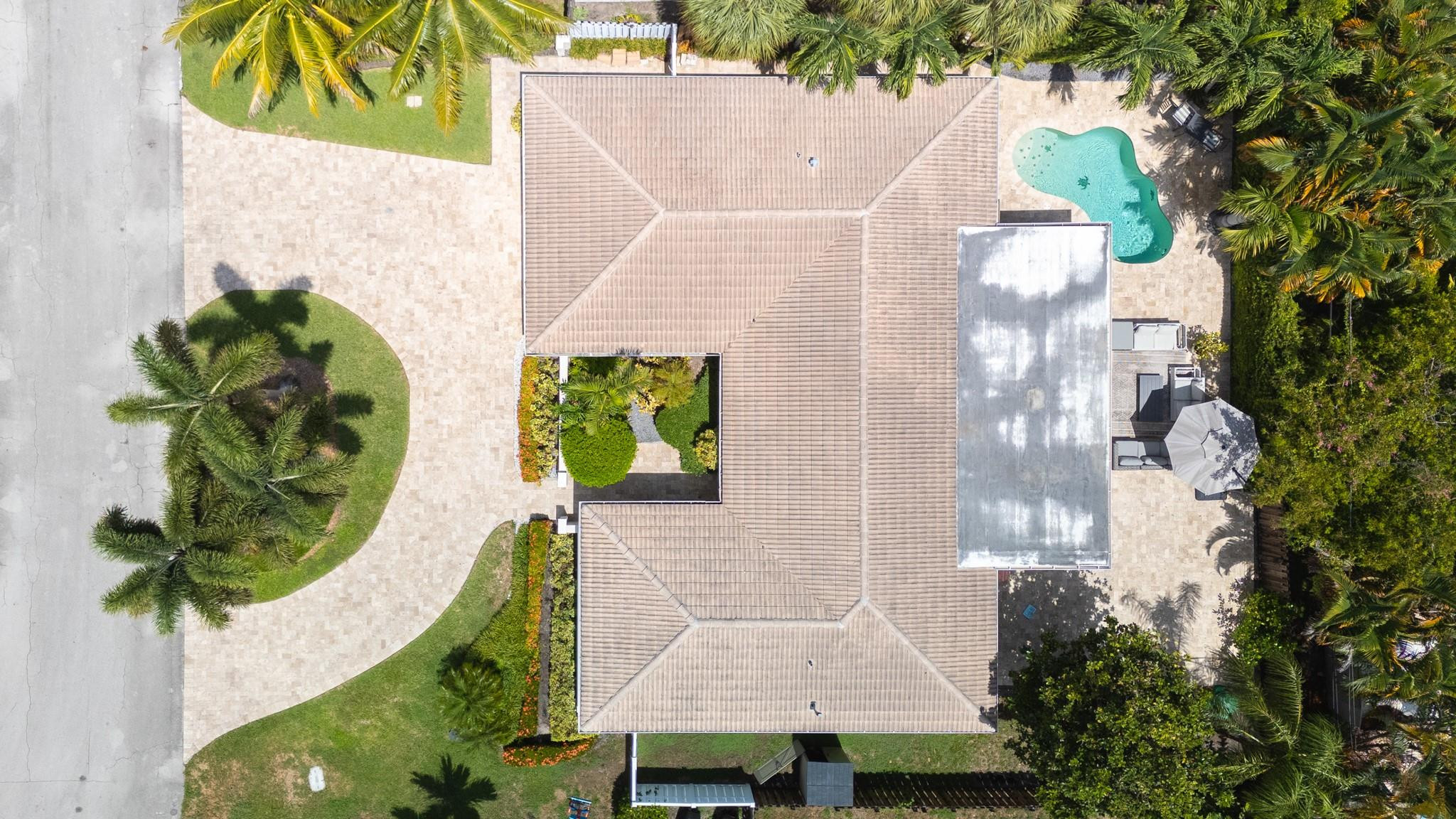 2800 Northeast 21st Avenue Lighthouse Point, FL 33064 - Photo 2 of 44 Photo 55