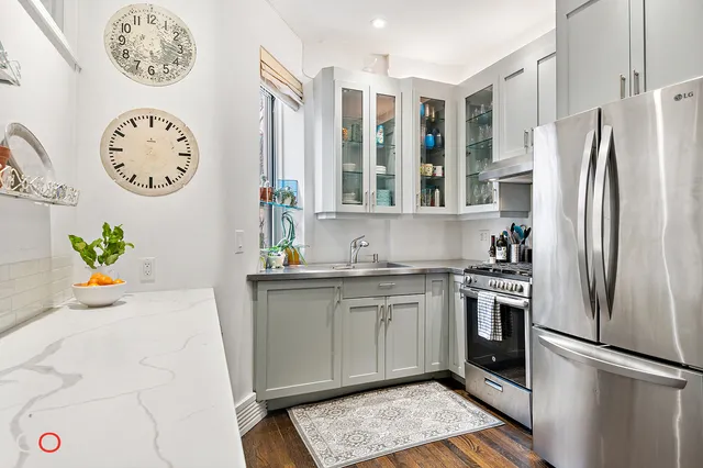 $950,000 | 198 East 7th Street, Unit 9 | East Village