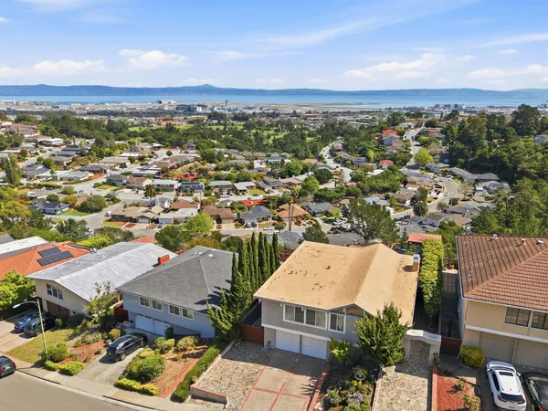 $2,650,000 | 973 Larkspur Drive, Millbrae, CA 94030