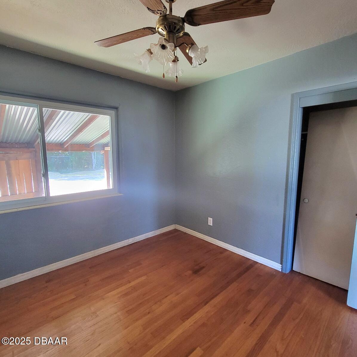 314 Hart Avenue Edgewater, FL 32132 - Photo 11 of 13 20251216_130751