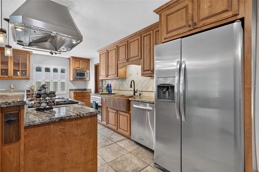 551 Rylane Street De Leon Springs, FL 32130 - Photo 11 of 47