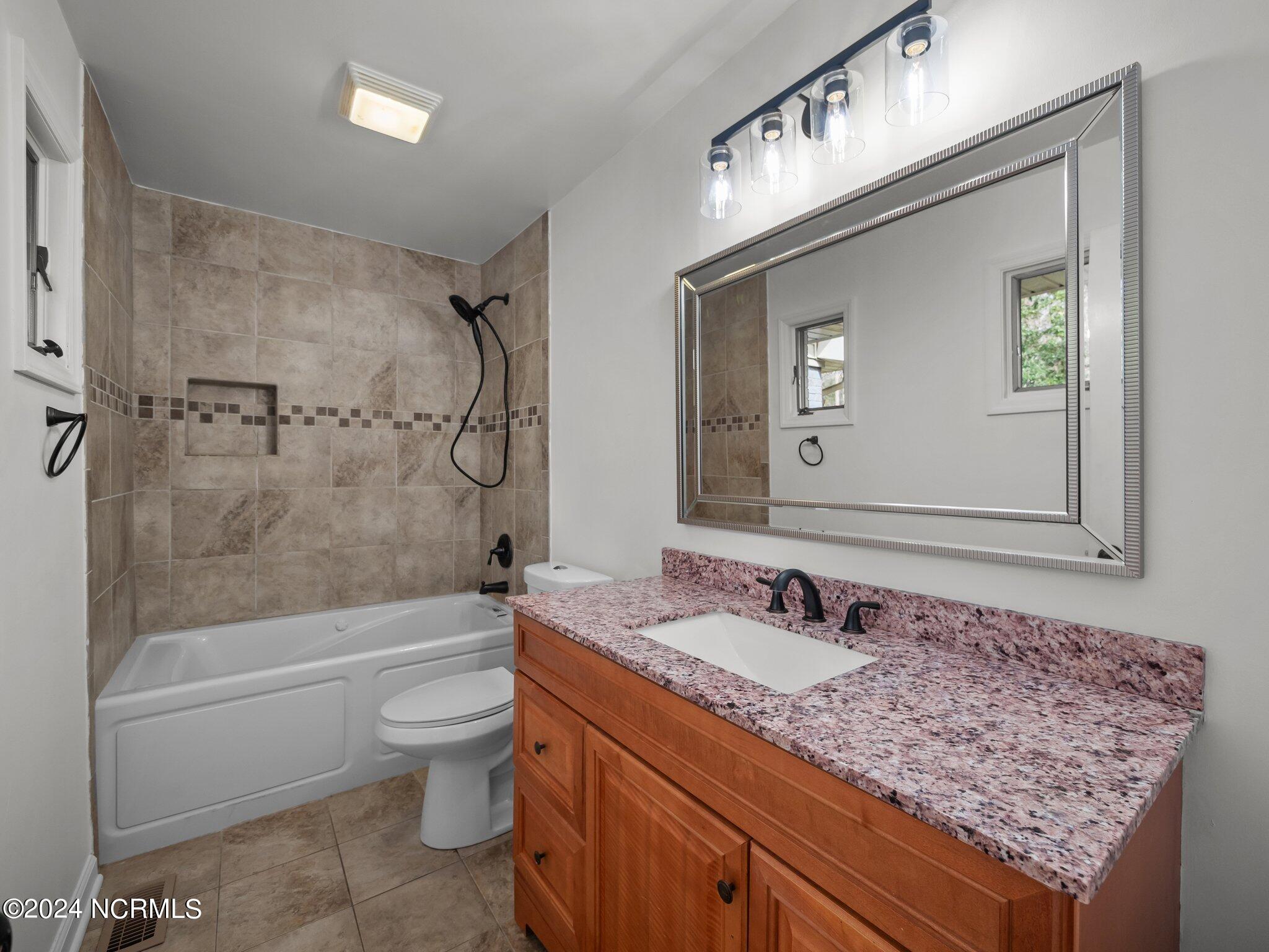 206 Ravenswood Road Hampstead, NC 28443 - Photo 28 of 44 47-web-or-mls-M1B12176