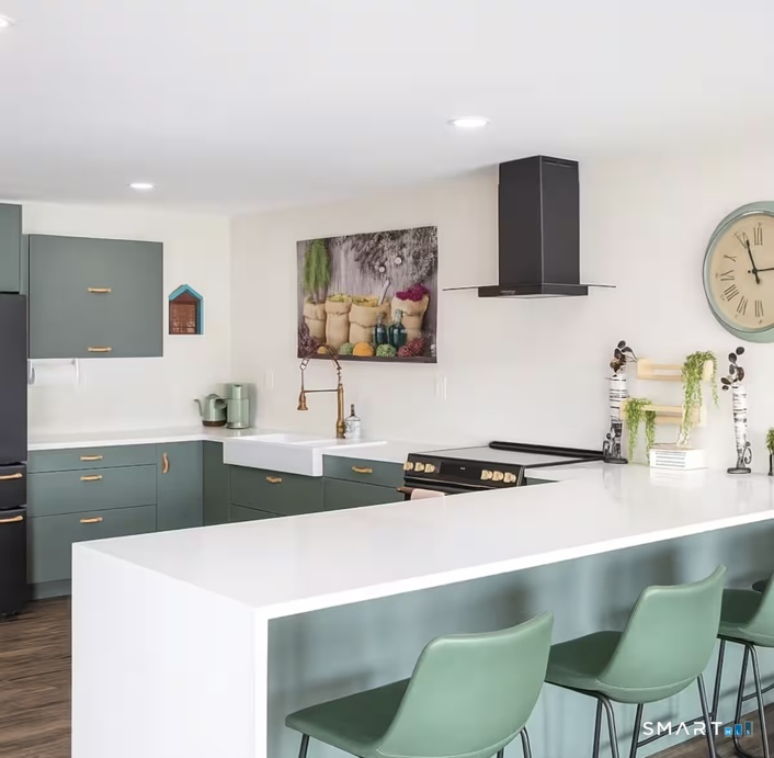 329 Front Street New Haven, CT 06513 - Photo 13 of 26