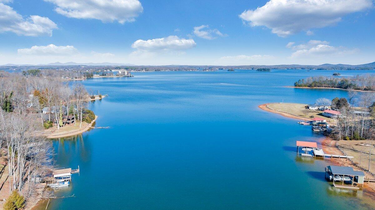 188 Hardy Court Penhook, VA 24137 - Photo 104 of 114 188 Hardy Ct. E87