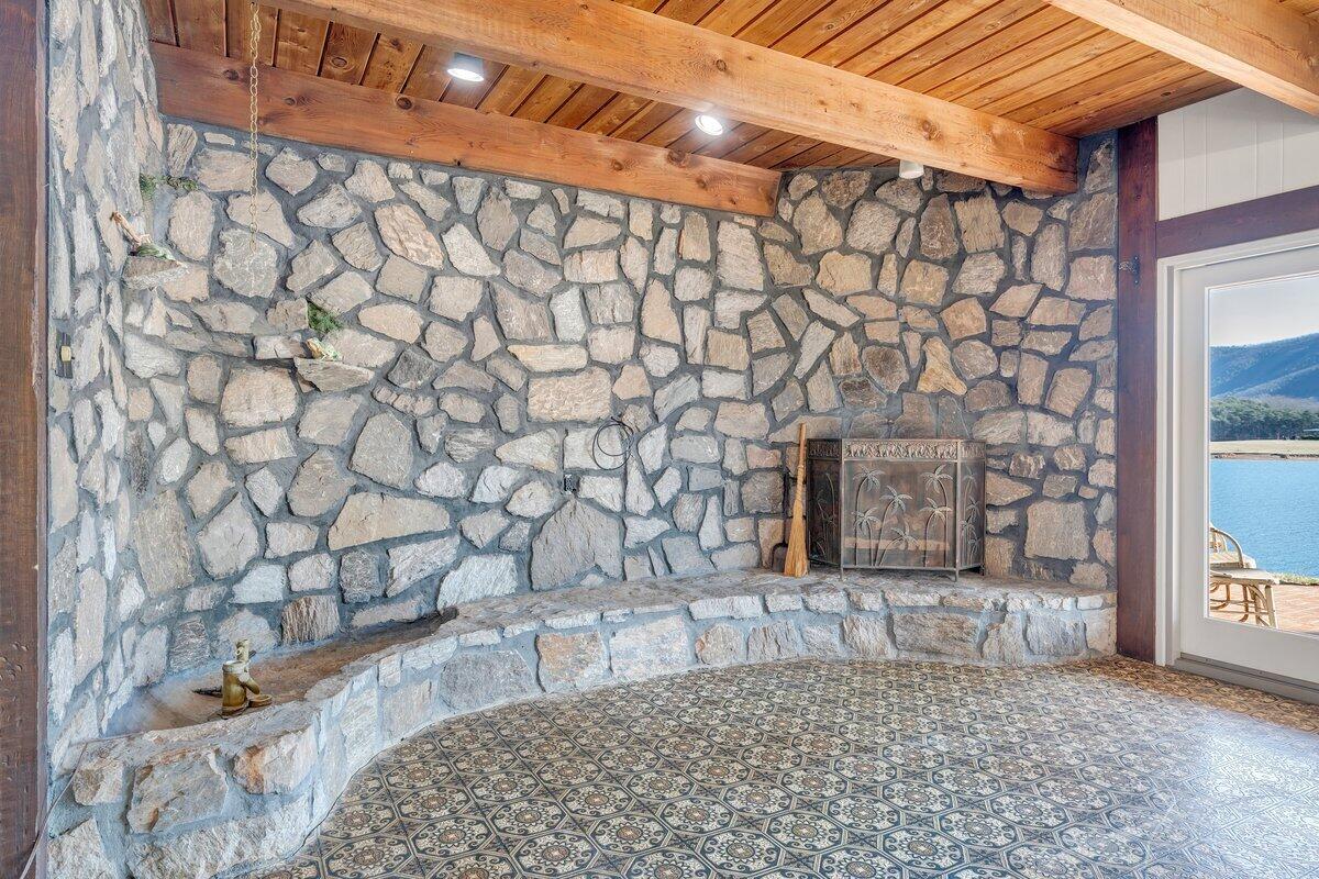 188 Hardy Court Penhook, VA 24137 - Photo 17 of 114 188 Hardy Ct. Interior 7