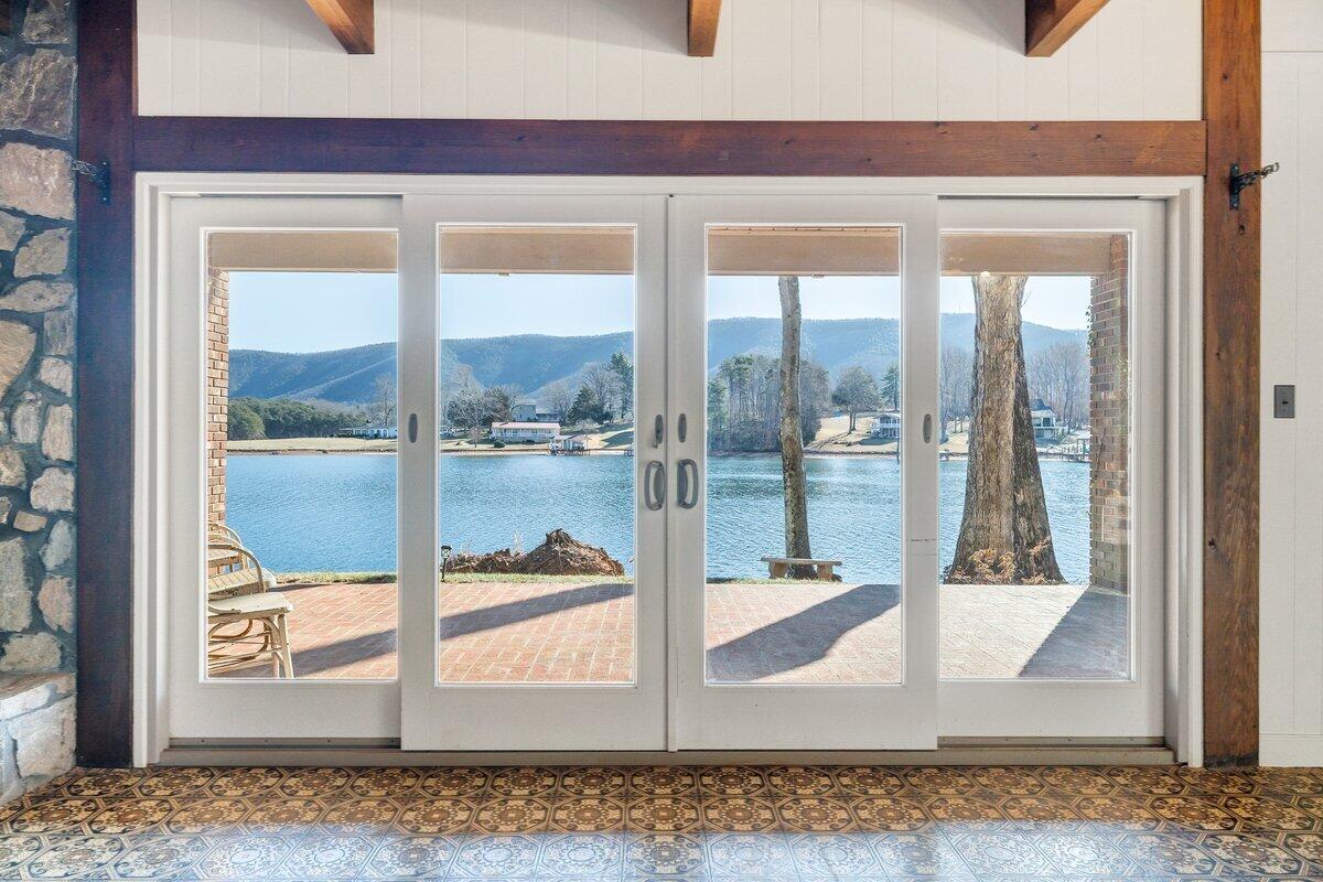 188 Hardy Court Penhook, VA 24137 - Photo 20 of 114 a view of outdoor space