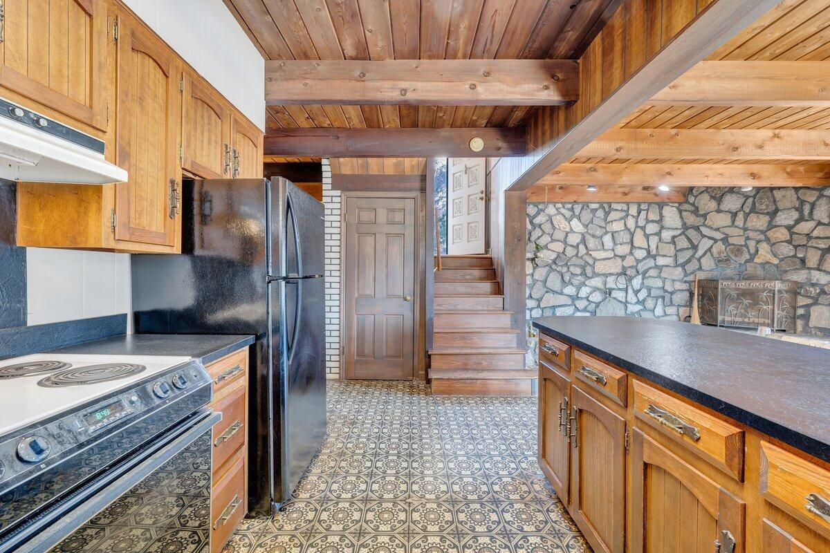 188 Hardy Court Penhook, VA 24137 - Photo 25 of 114 188 Hardy Ct. Interior 24