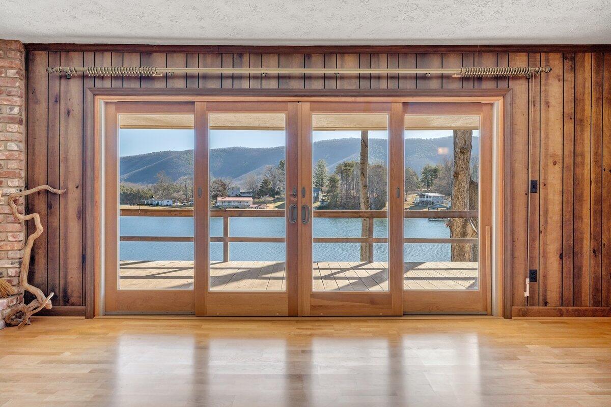 188 Hardy Court Penhook, VA 24137 - Photo 35 of 114 188 Hardy Ct. Interior 31