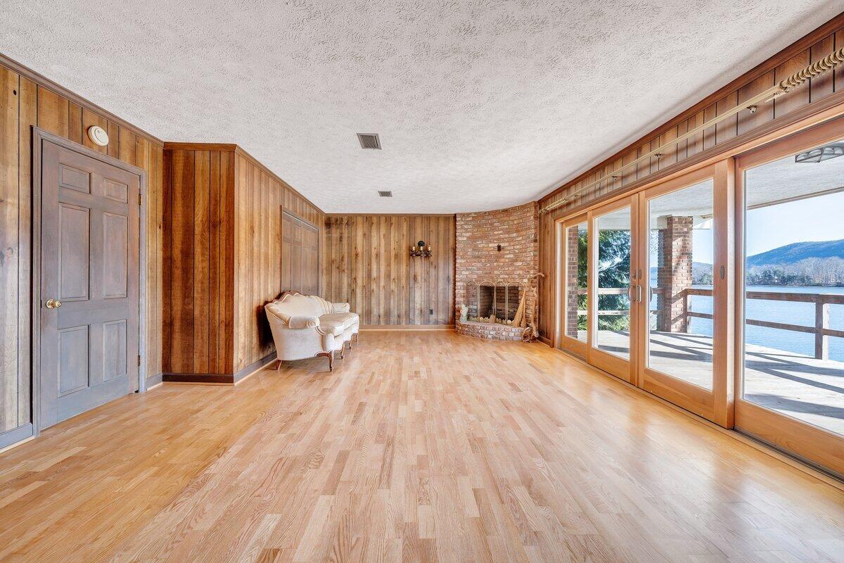 188 Hardy Court Penhook, VA 24137 - Photo 41 of 114 188 Hardy Ct. Interior 40