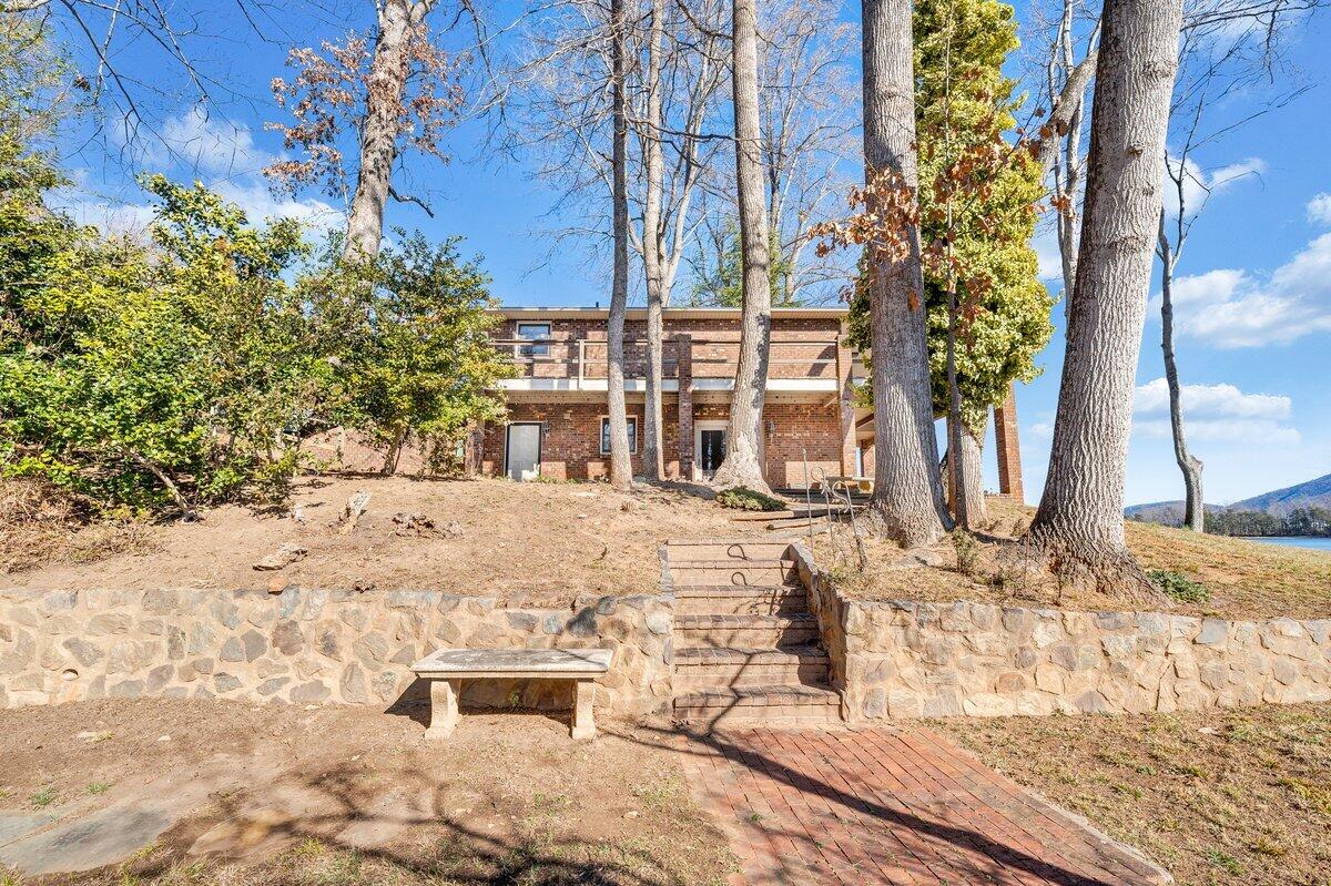 188 Hardy Court Penhook, VA 24137 - Photo 67 of 114 188 Hardy Ct. E44