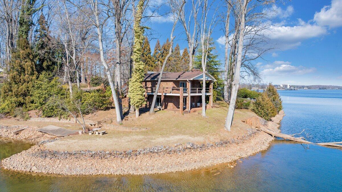 188 Hardy Court Penhook, VA 24137 - Photo 79 of 114 a view of outdoor space with swimming pool