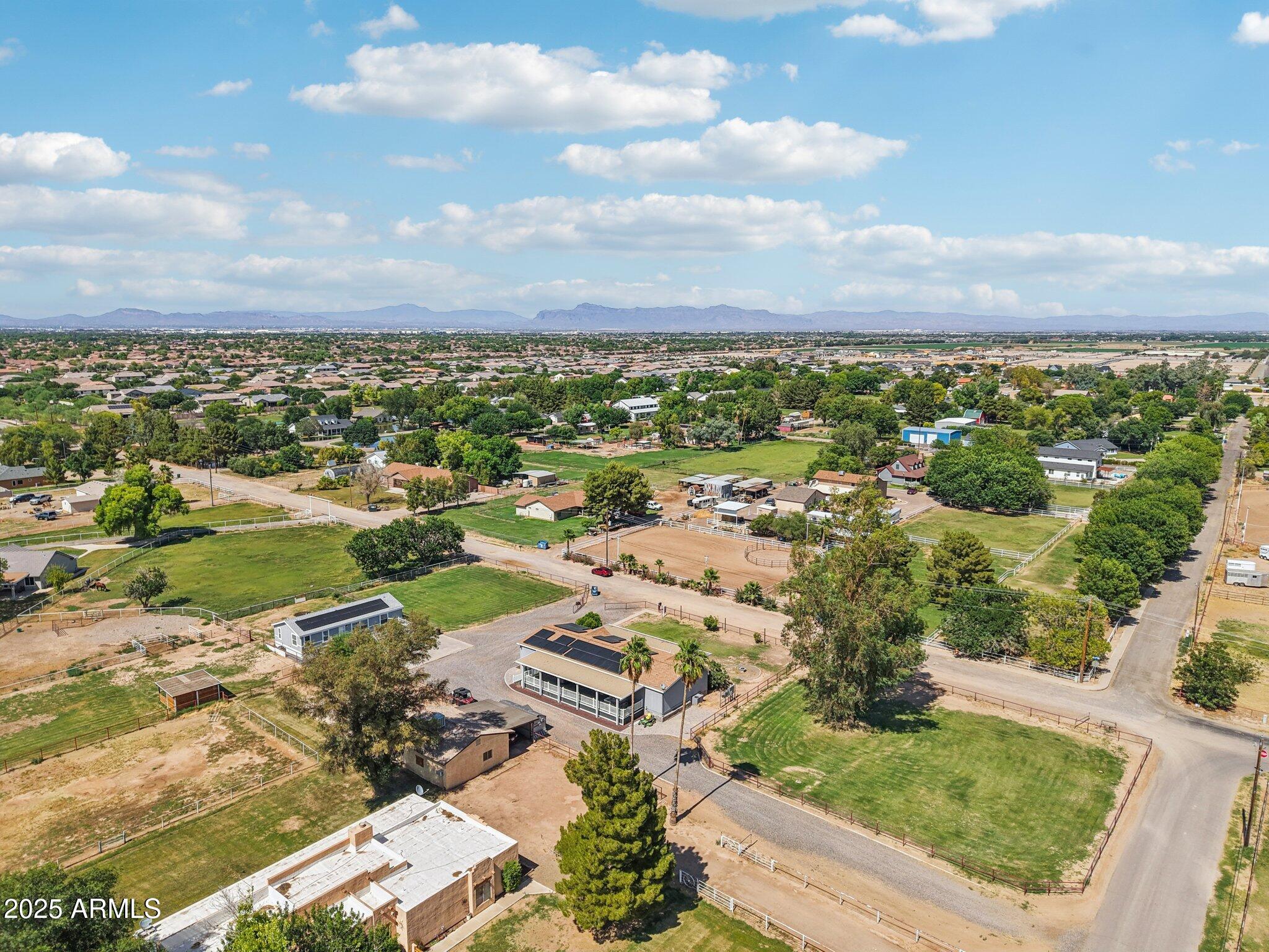 22712 South Recker Road Gilbert, AZ 85298 - Photo 57 of 60 51-web-or-mls-S Recker Rd-1006-051