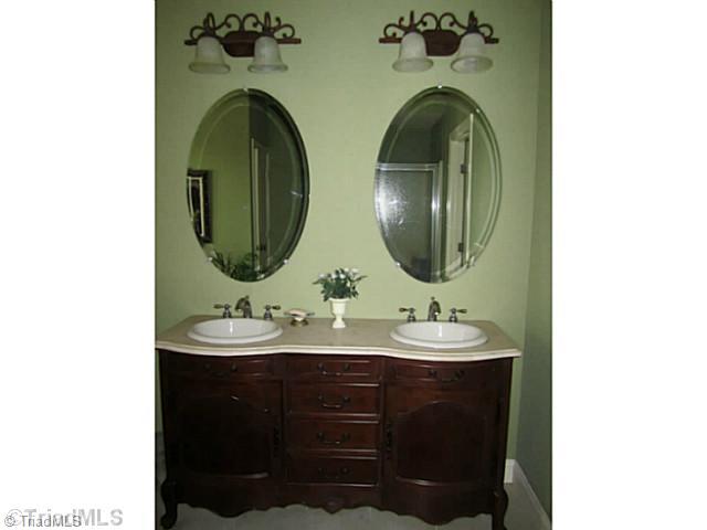 4068 Clapp Mill Road Burlington, NC 27215 - Photo 9 of 15 Master Bath/Spa.