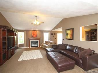 3206 Fox Hunters Court Shiloh, IL 62221 - Photo 2 of 21 Gallery Image 2