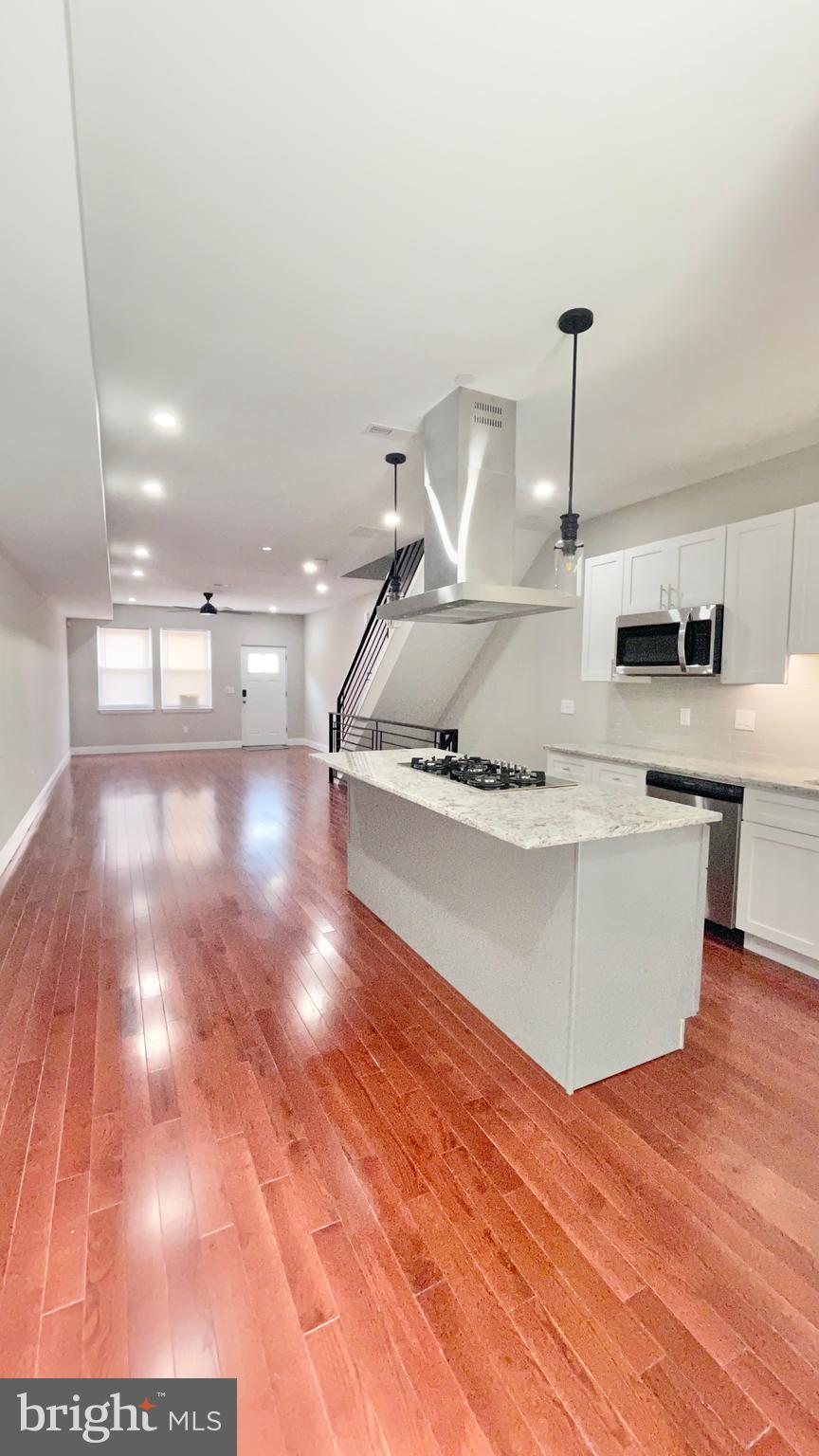 2038 North 20th Street Philadelphia, PA 19121 - Photo 5 of 30 Kitchen