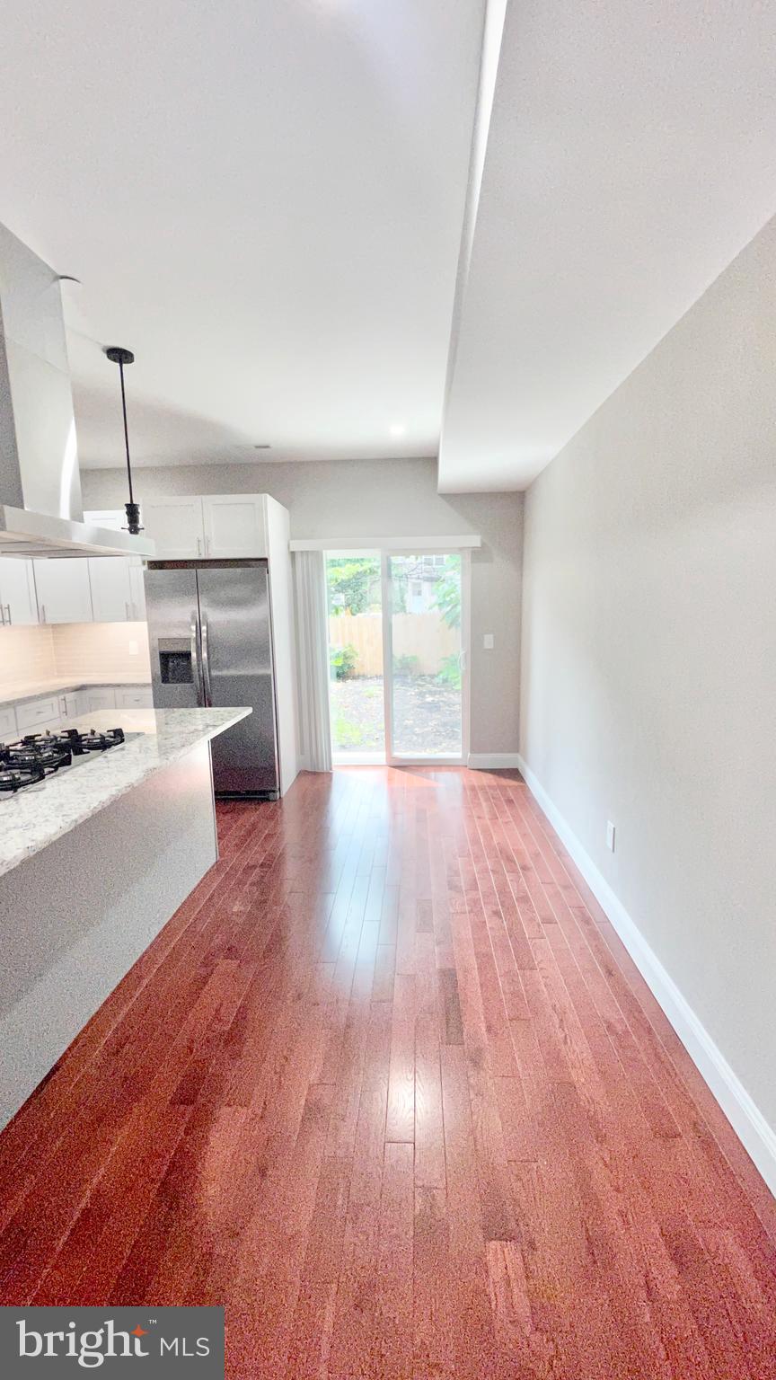 2038 North 20th Street Philadelphia, PA 19121 - Photo 6 of 30 Kitchen