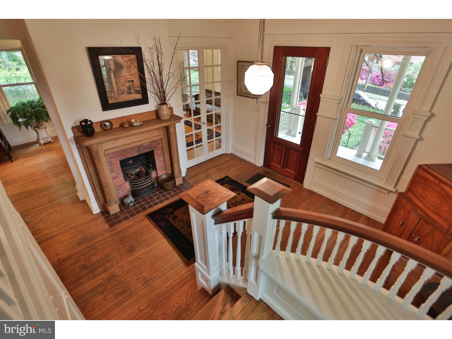 300 Bent Road Wyncote, PA 19095 - Photo 4 of 23 Foyer