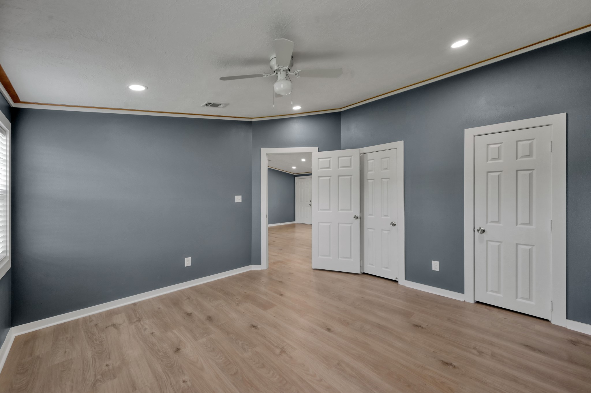 15651 Schank Road Conroe, TX 77306 - Photo 5 of 19 Master Bedroom
