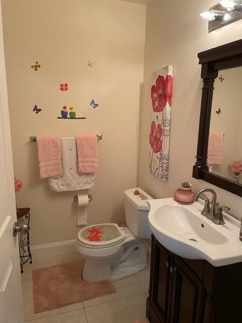 6069 Old Court Road, Unit 101 Boca Raton, FL 33433 - Photo 21 of 50 Half Bathroom