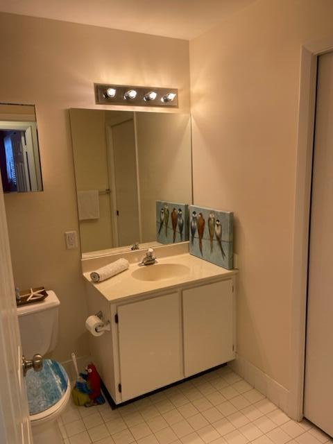 6069 Old Court Road, Unit 101 Boca Raton, FL 33433 - Photo 25 of 50 2nd bathroom