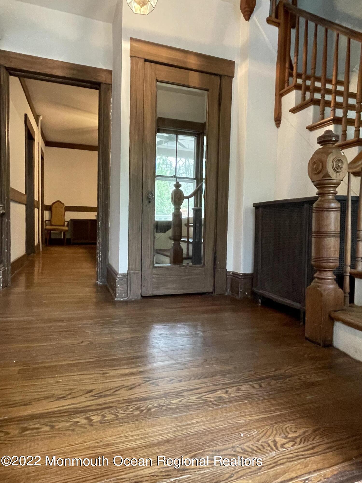 41 West George Street Freehold, NJ 07728 - Photo 3 of 21 sqIYbJPhQCy+WK1aXW5Gsg