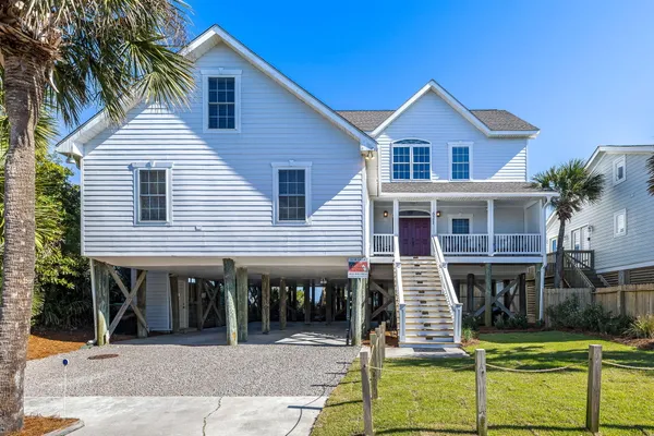 $3,175,000 | 621 East Arctic Avenue, Folly Beach, SC 29439