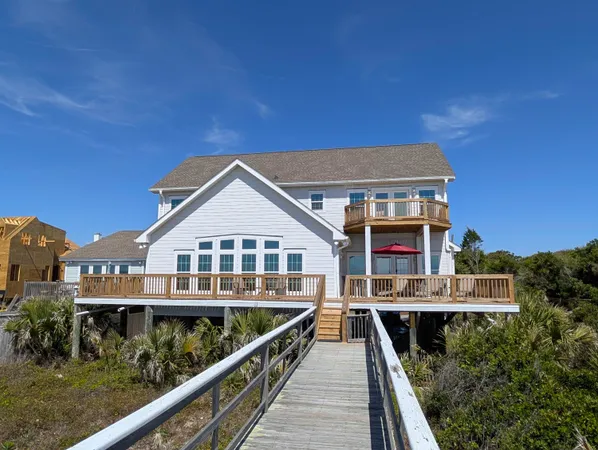 $3,175,000 | 621 East Arctic Avenue, Folly Beach, SC 29439