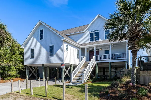 $3,175,000 | 621 East Arctic Avenue, Folly Beach, SC 29439