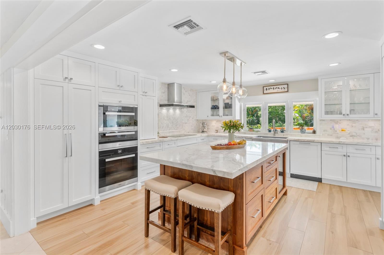451 Ridge Road Coral Gables, FL 33143 - Photo 2 of 52