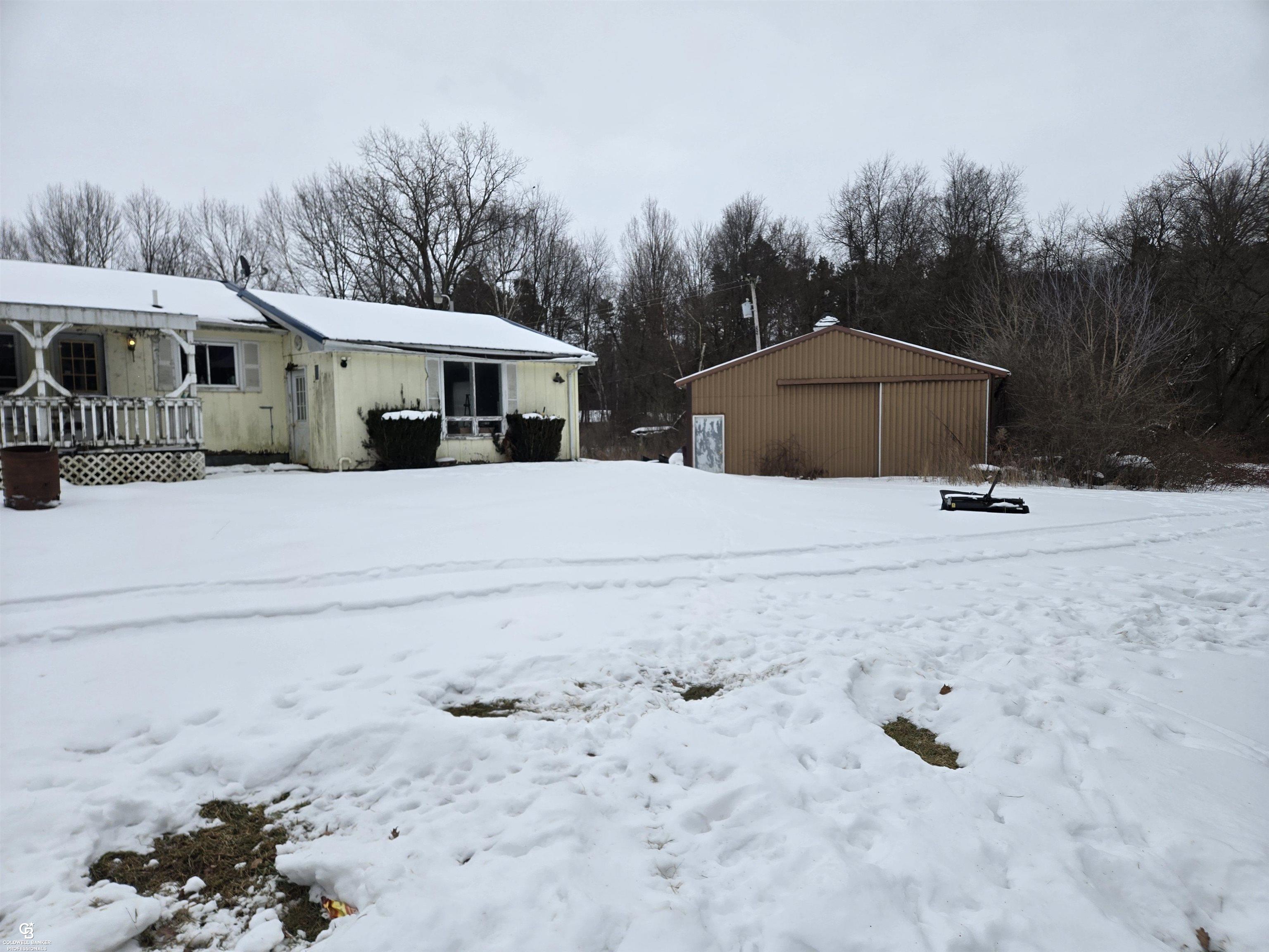 7441 Jordan Road Yale, MI 48097 - Photo 5 of 21