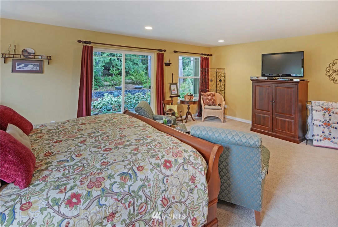 1151 East Old Ranch Road Allyn, WA 98524 - Photo 19 of 25 Gallery Image 19