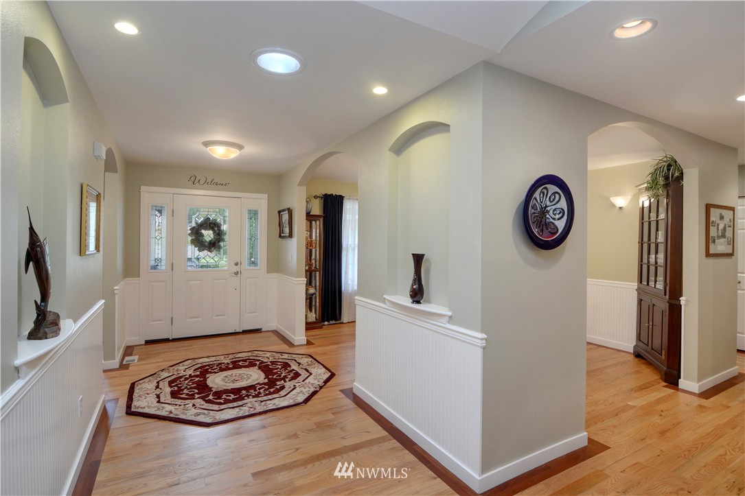 1151 East Old Ranch Road Allyn, WA 98524 - Photo 3 of 25 Gallery Image 3