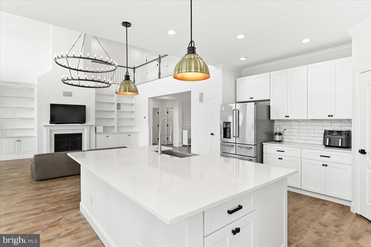 10204 Ruffian Lane Berlin, MD 21811 - Photo 10 of 70 Kitchen with custom lighting