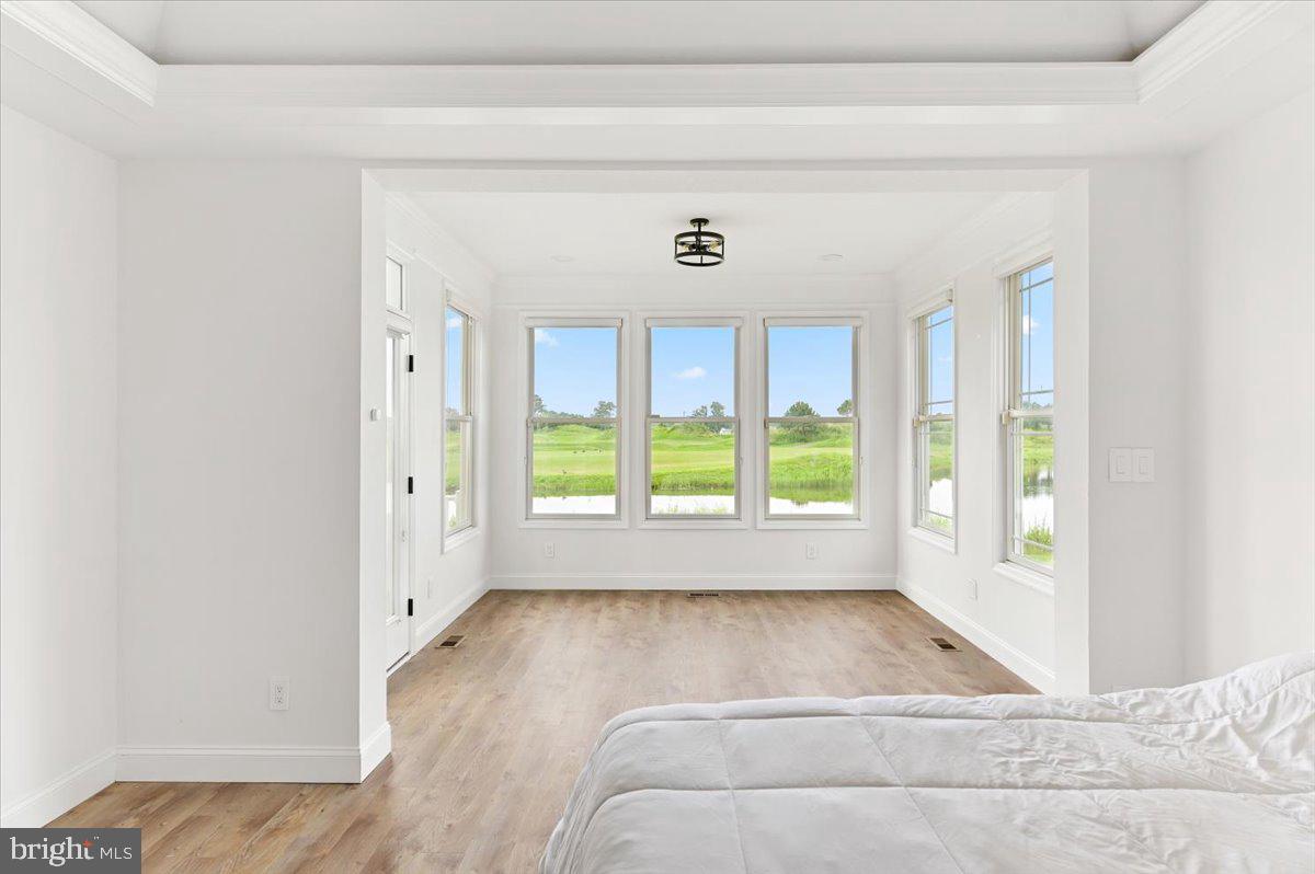10204 Ruffian Lane Berlin, MD 21811 - Photo 22 of 70 Primary bedroom with spacious sitting area