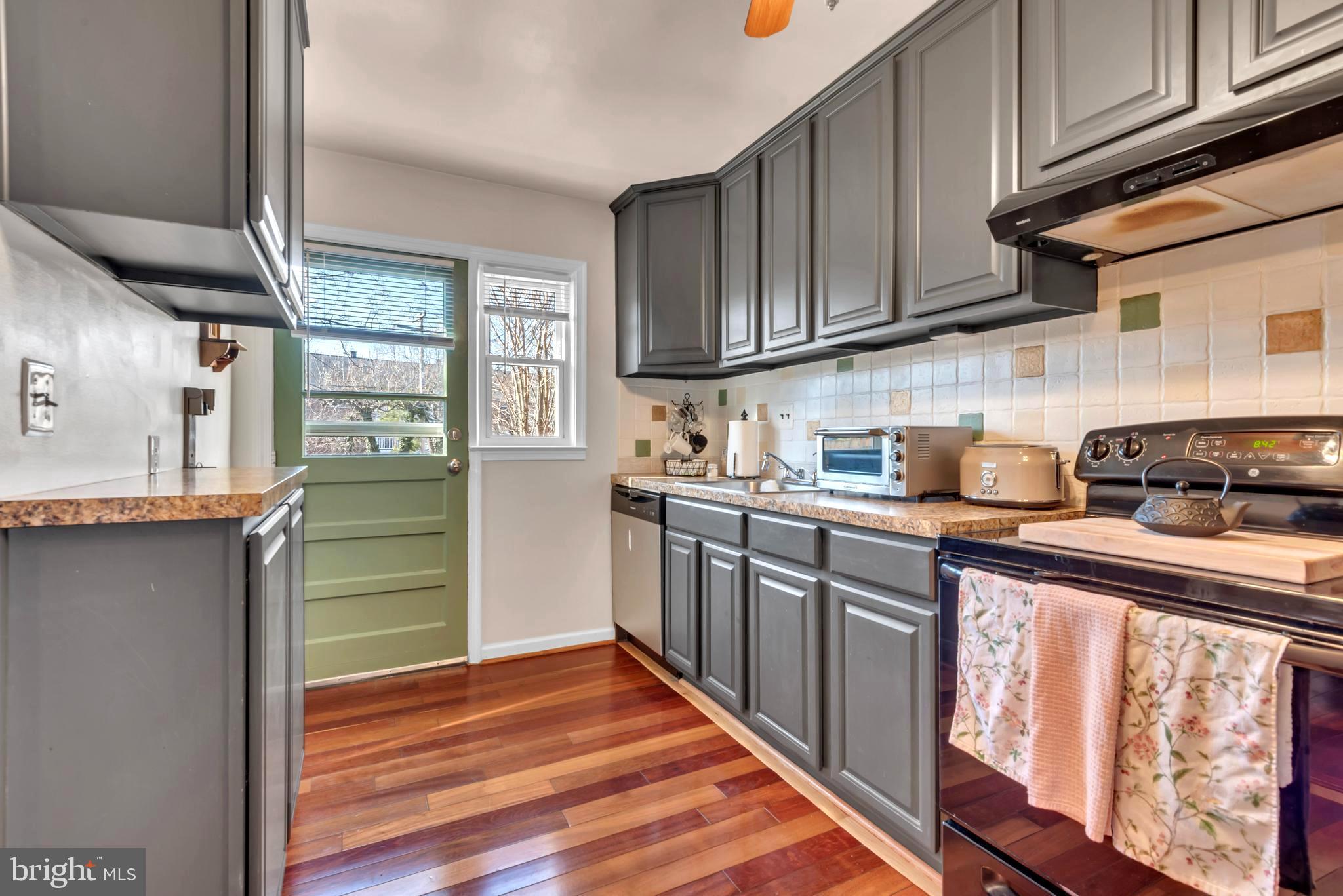 2113 Pitney Road Baltimore, MD 21234 - Photo 9 of 26