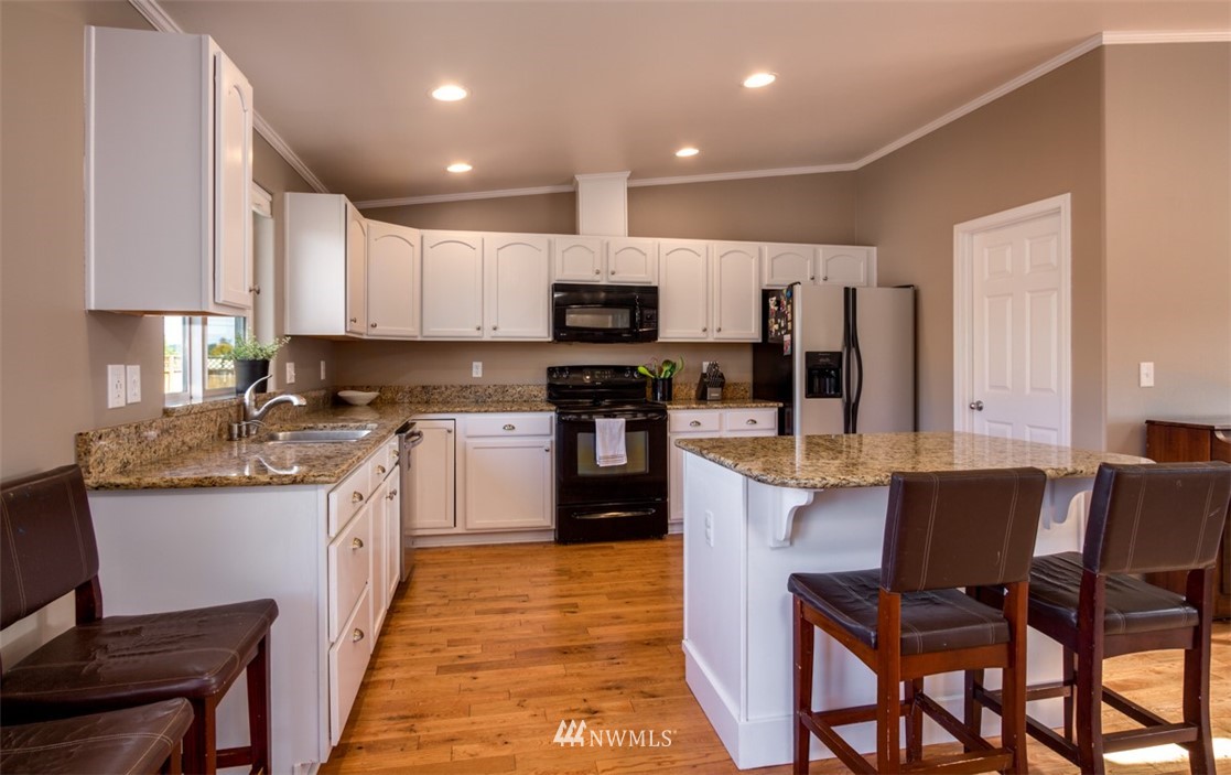70 Choice Loop Sequim, WA 98382 - Photo 12 of 27 Gallery Image 12